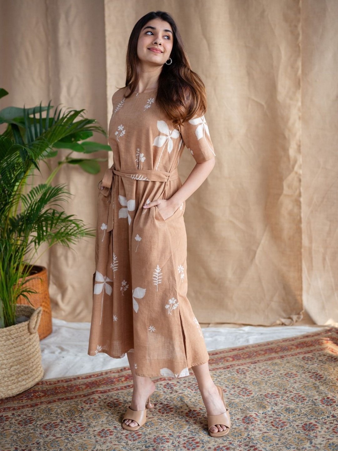 

THE INDIAN ETHNIC CO Floral Print A-Line Midi Dress, Brown