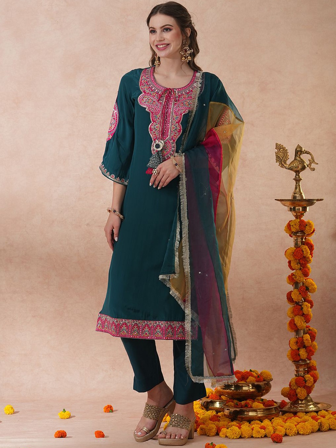 

FASHOR Women Ethnic Motifs Embroidered Regular Beads and Stones Kurta with Trousers & With Dupatta, Green