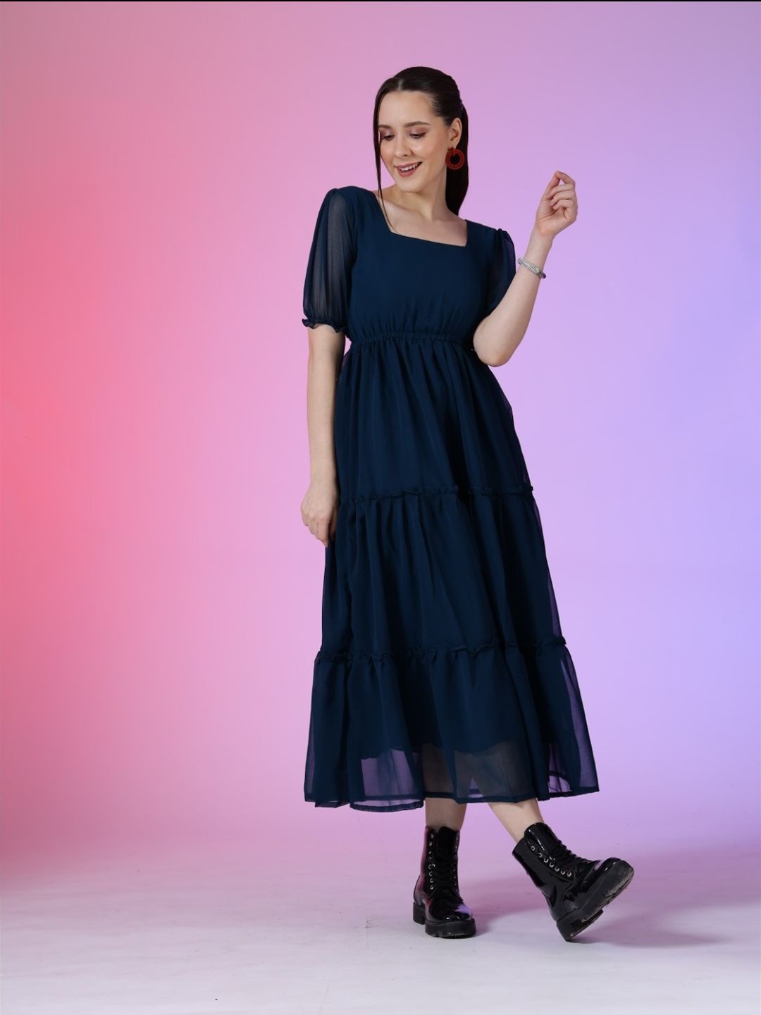 

Krunal Raiyani Women Square Neck Puff Sleeves Fit & Flare Dress, Blue