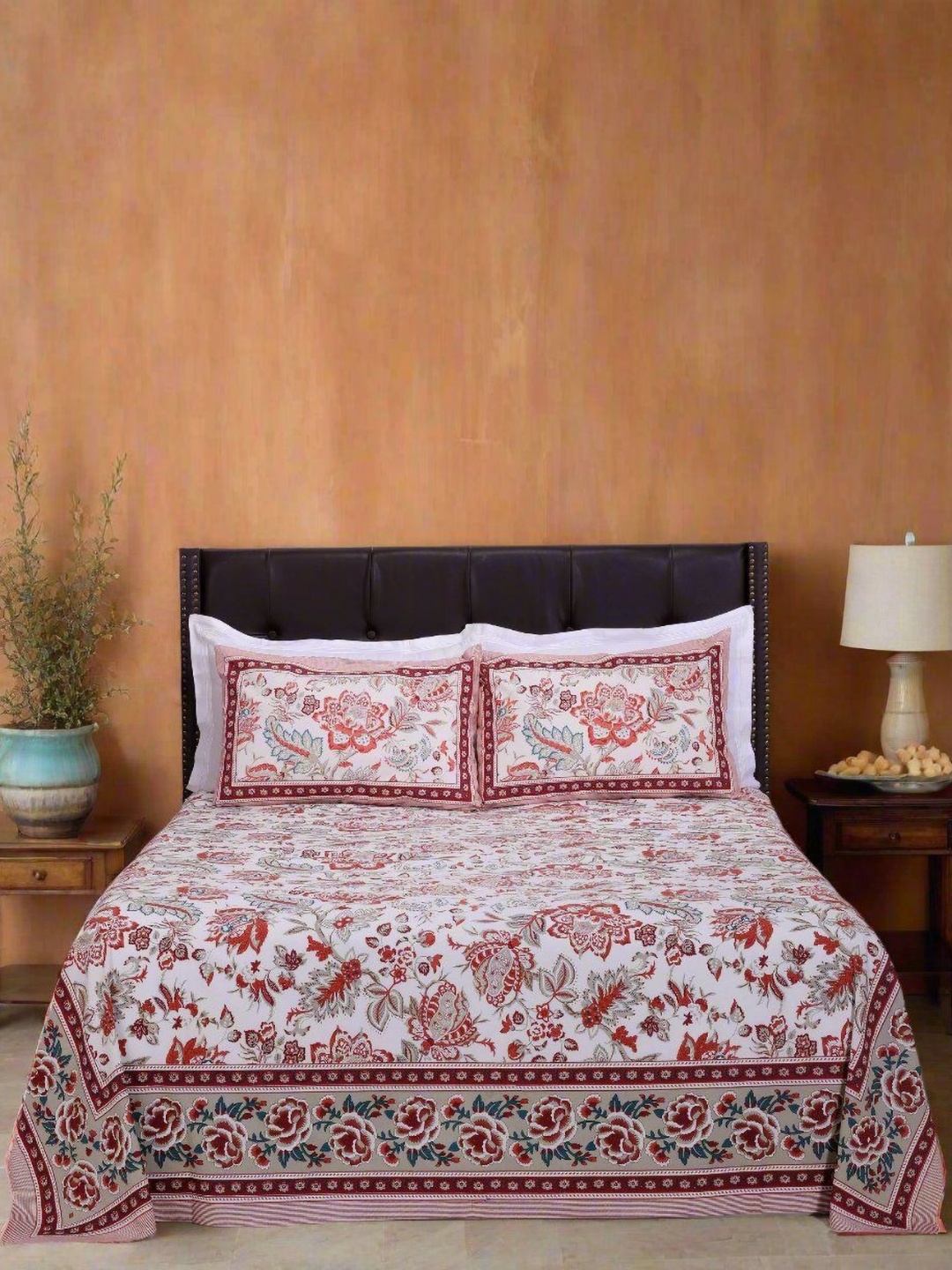 

SHAHENAZ White & Brown Floral Cotton 120 TC Queen Bedsheet Set-2.7 m X 2.25 m