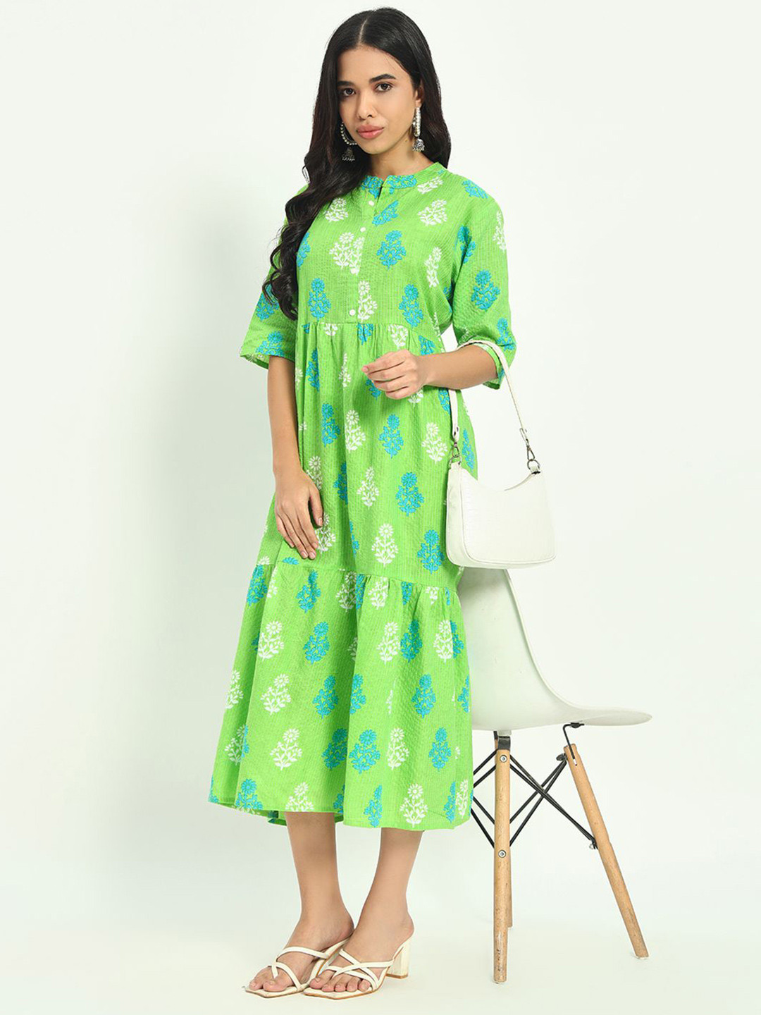 

ASHRU Floral Printed Mandarin Collar Flared Dress, Green
