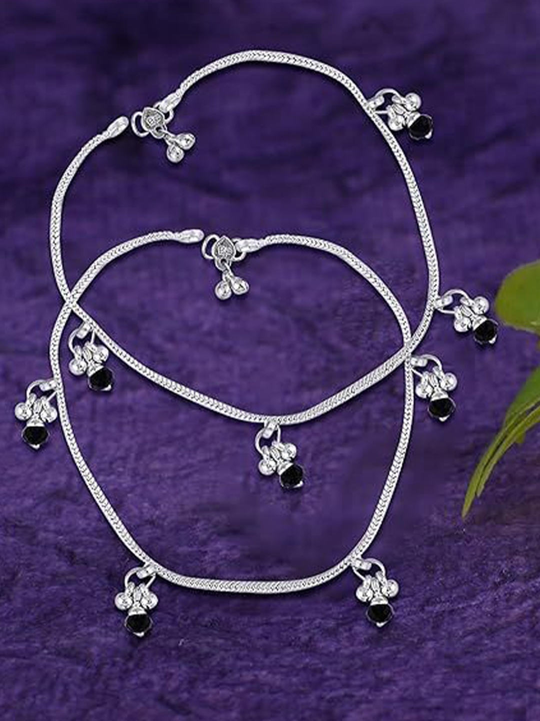 

Lila Silver-Plated Anklet