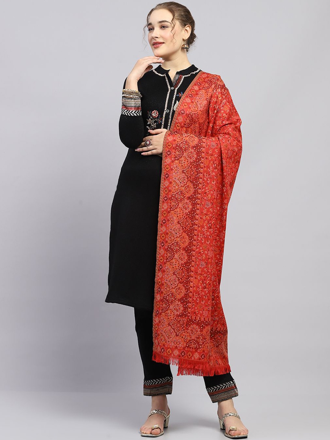 

Monte Carlo Women Ethnic Motifs Printed Acrylic Shawl, Red