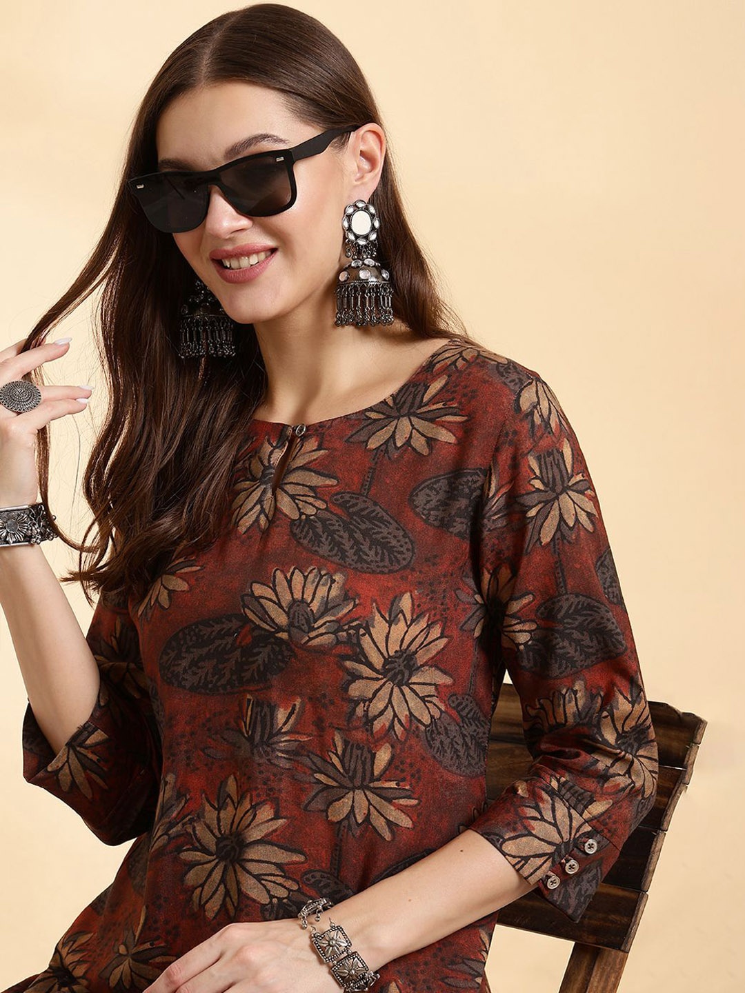

Anouk Women Floral Printed Thread Work Kurta, Brown