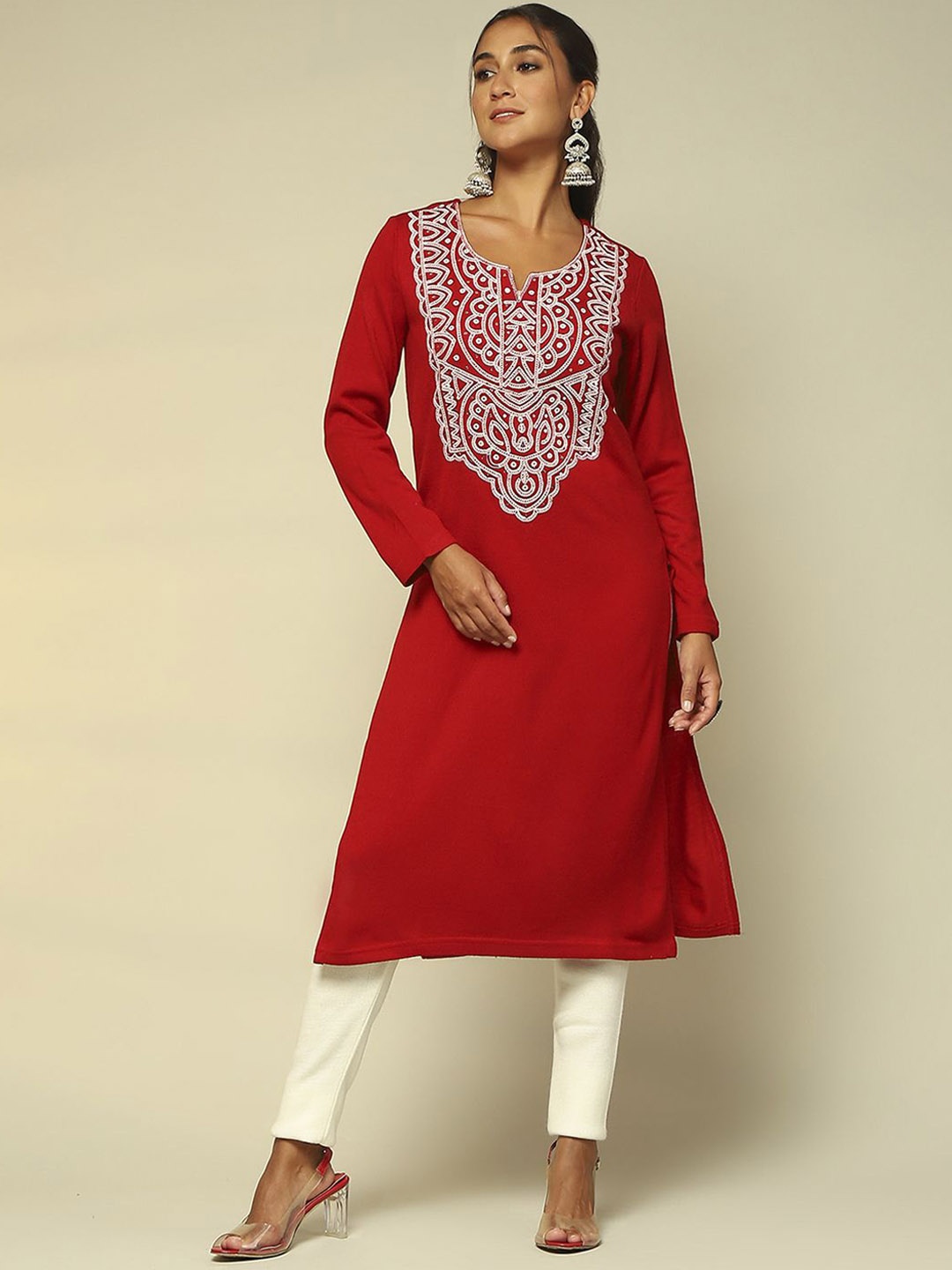 

Rangriti Women Geometric Yoke Design Thread Work Kurta, Red