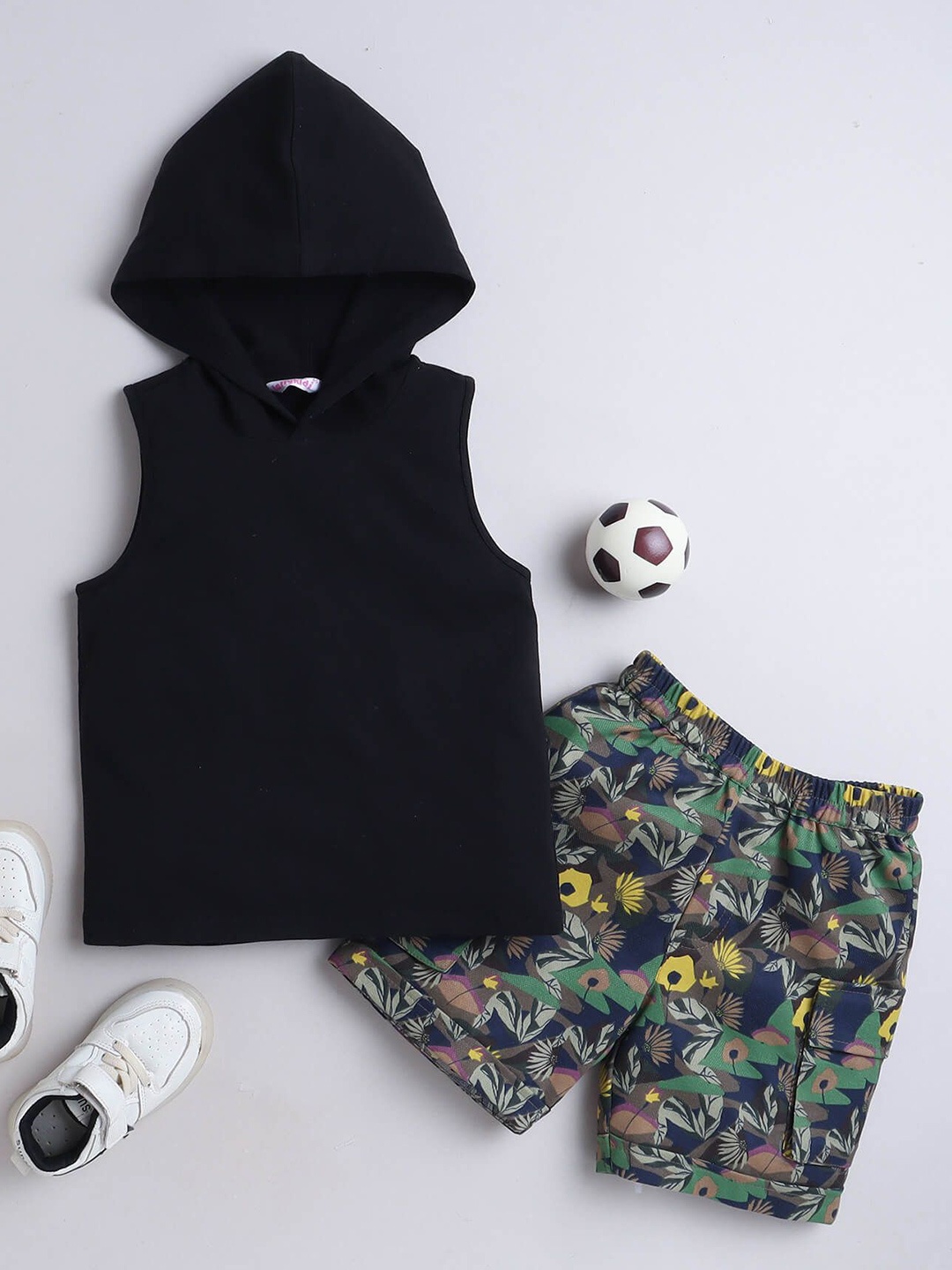 

taffykids Boys Top with Shorts, Black