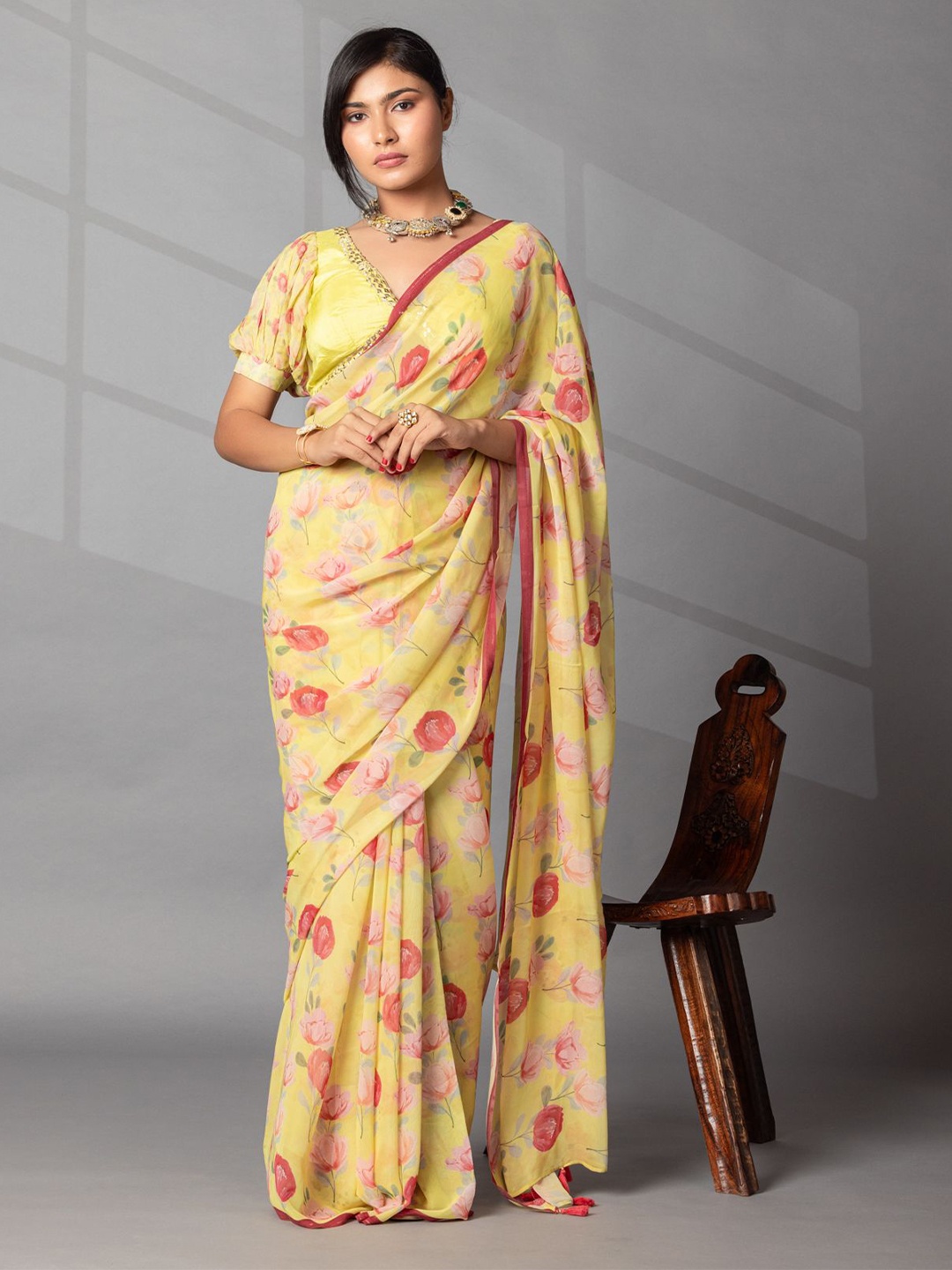 

ZARI Floral Pure Georgette Saree, Yellow