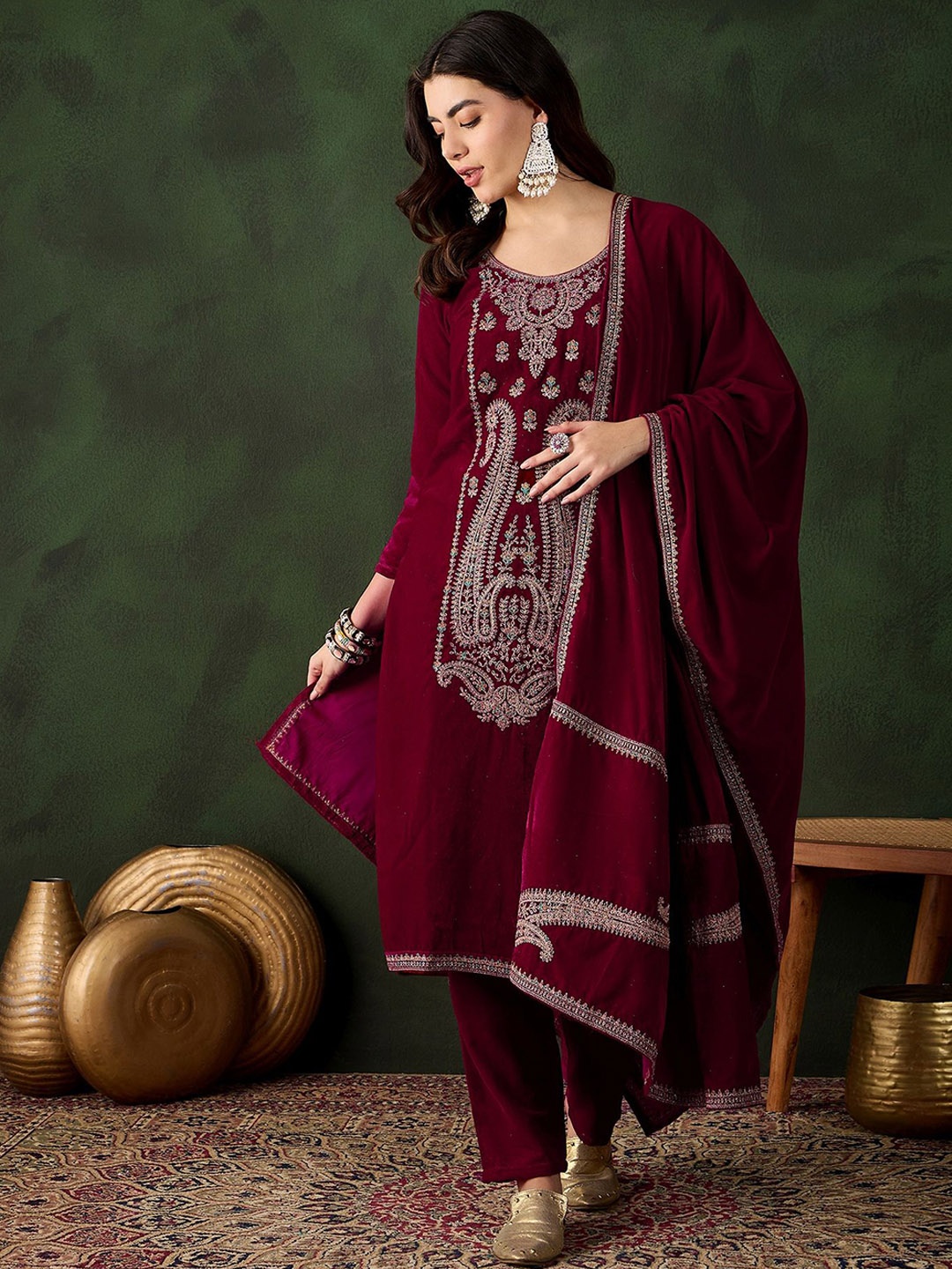 

Sangria Floral Embroidered Straight Kurta & Trousers With Dupatta, Maroon