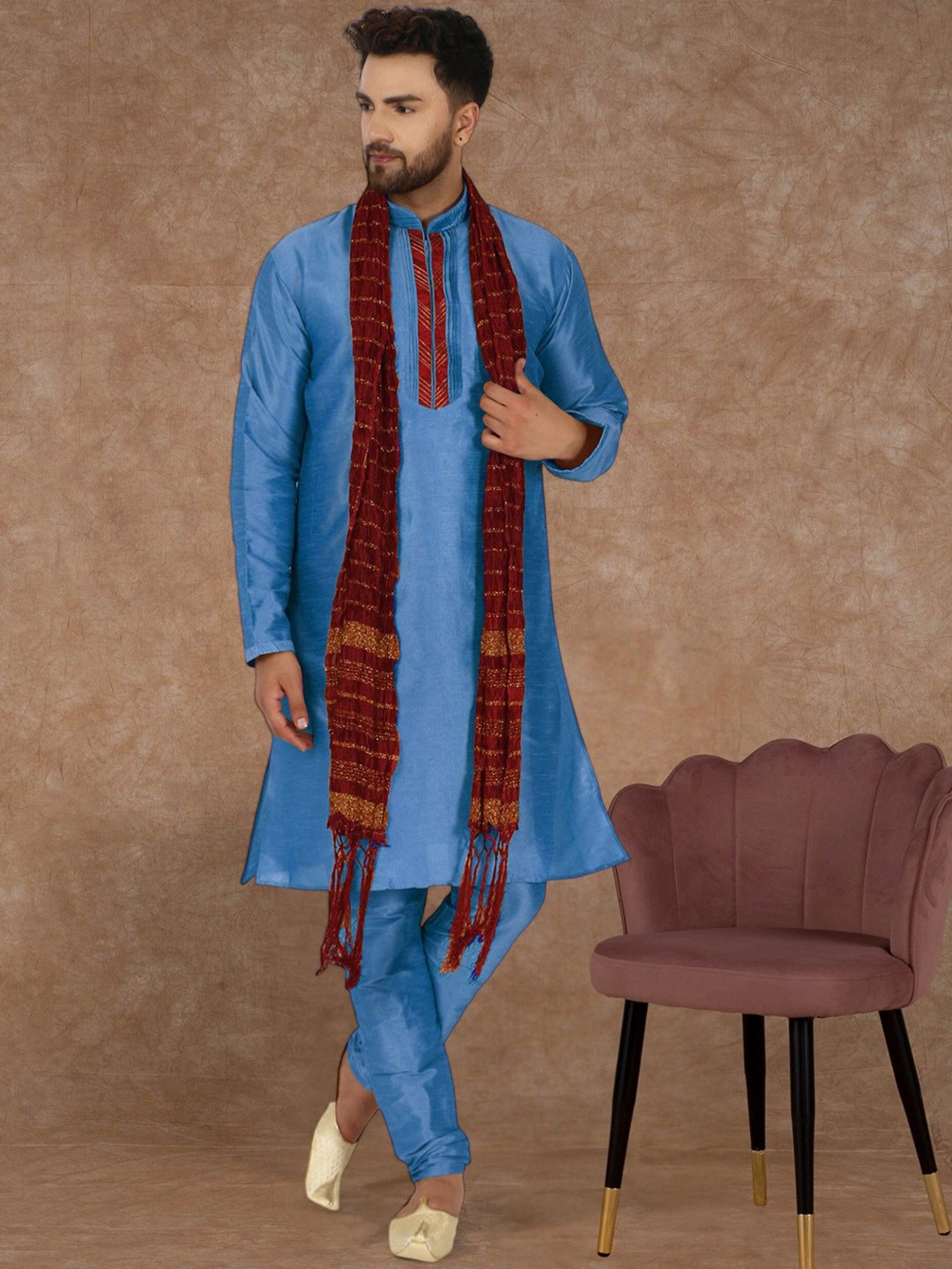 

SKAVIJ Men Ethnic Motifs Embroidered Regular Thread Work Kurta with Churidar & With Dupatta, Turquoise blue