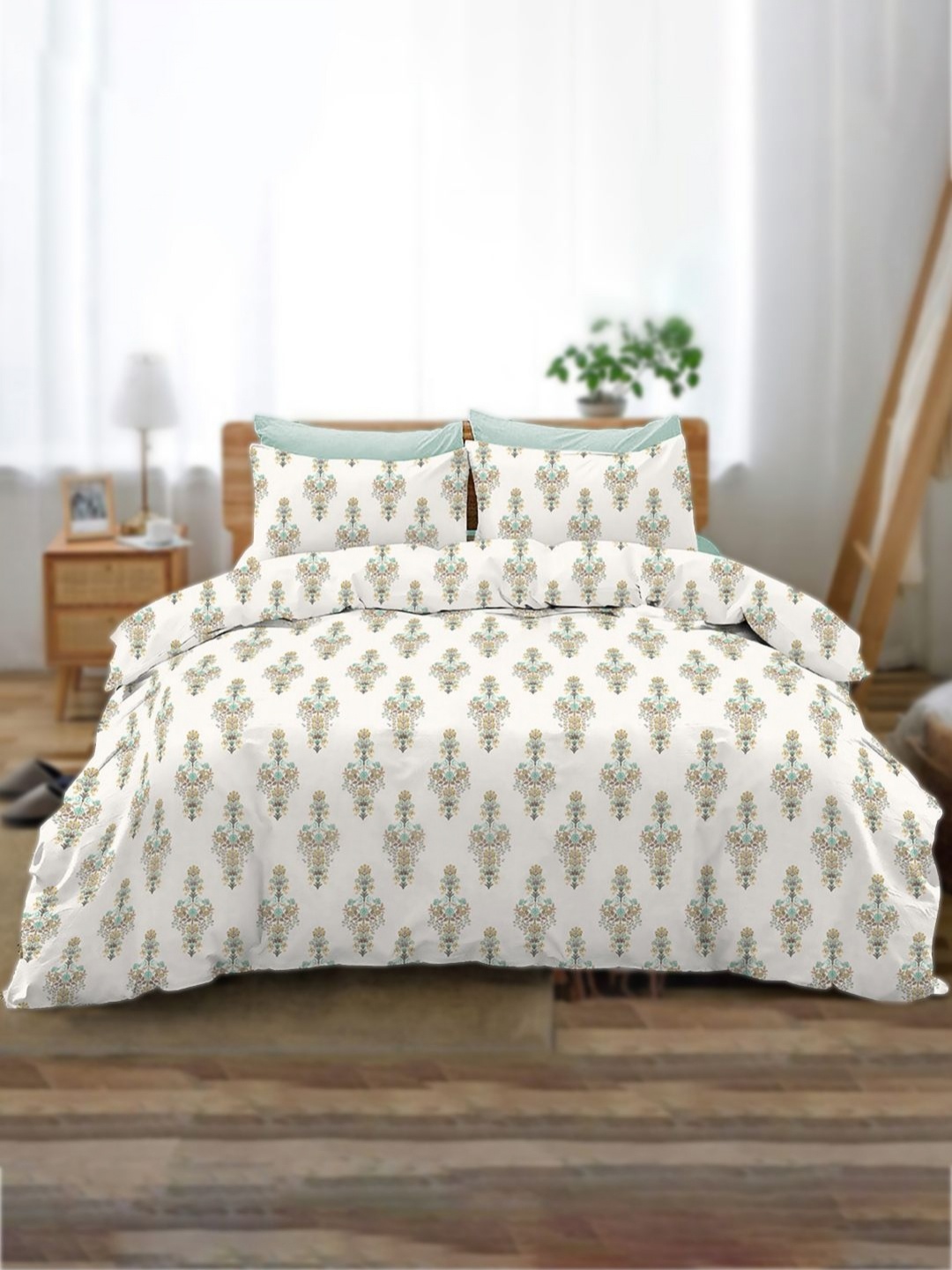 

VINTANA Green & White Floral 160 TC King Bedsheet with 2 Pillow Covers