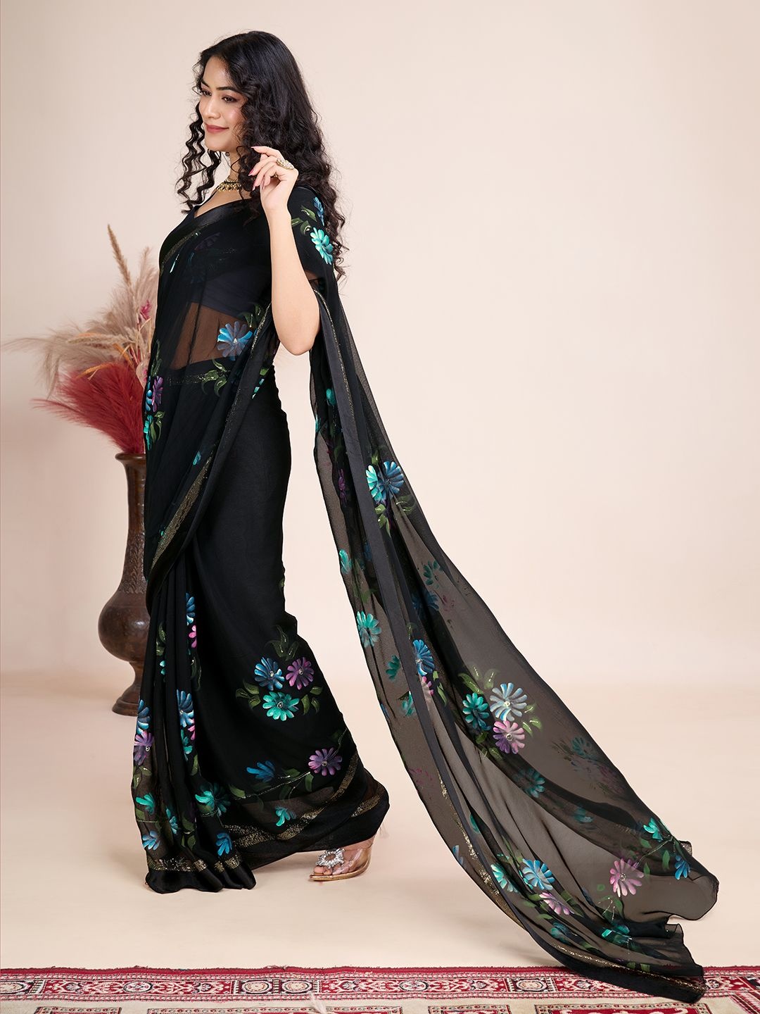 

Avojee Floral Saree, Navy blue