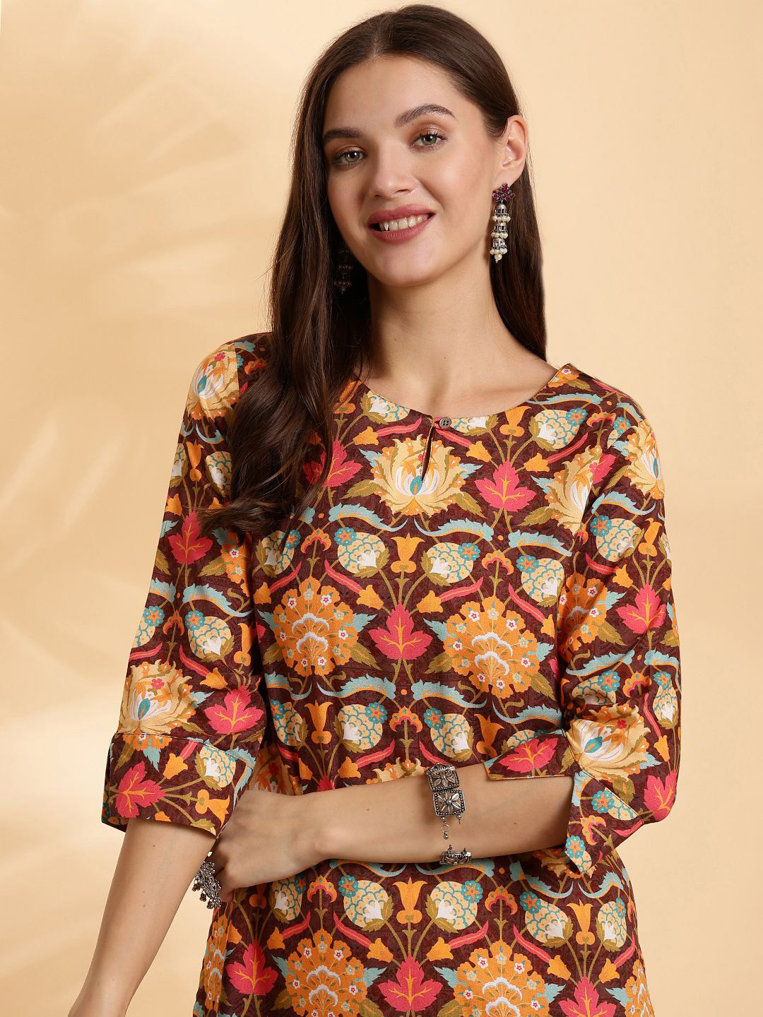 

Anouk Women Floral Printed Thread Work Kurta, Multi