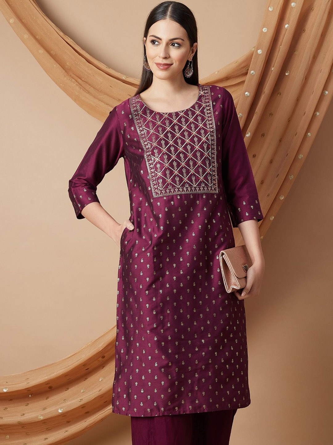 

Melange by Lifestyle Women Ethnic Motifs Embroidered Flared Sleeves Sequinned Kurta, Red