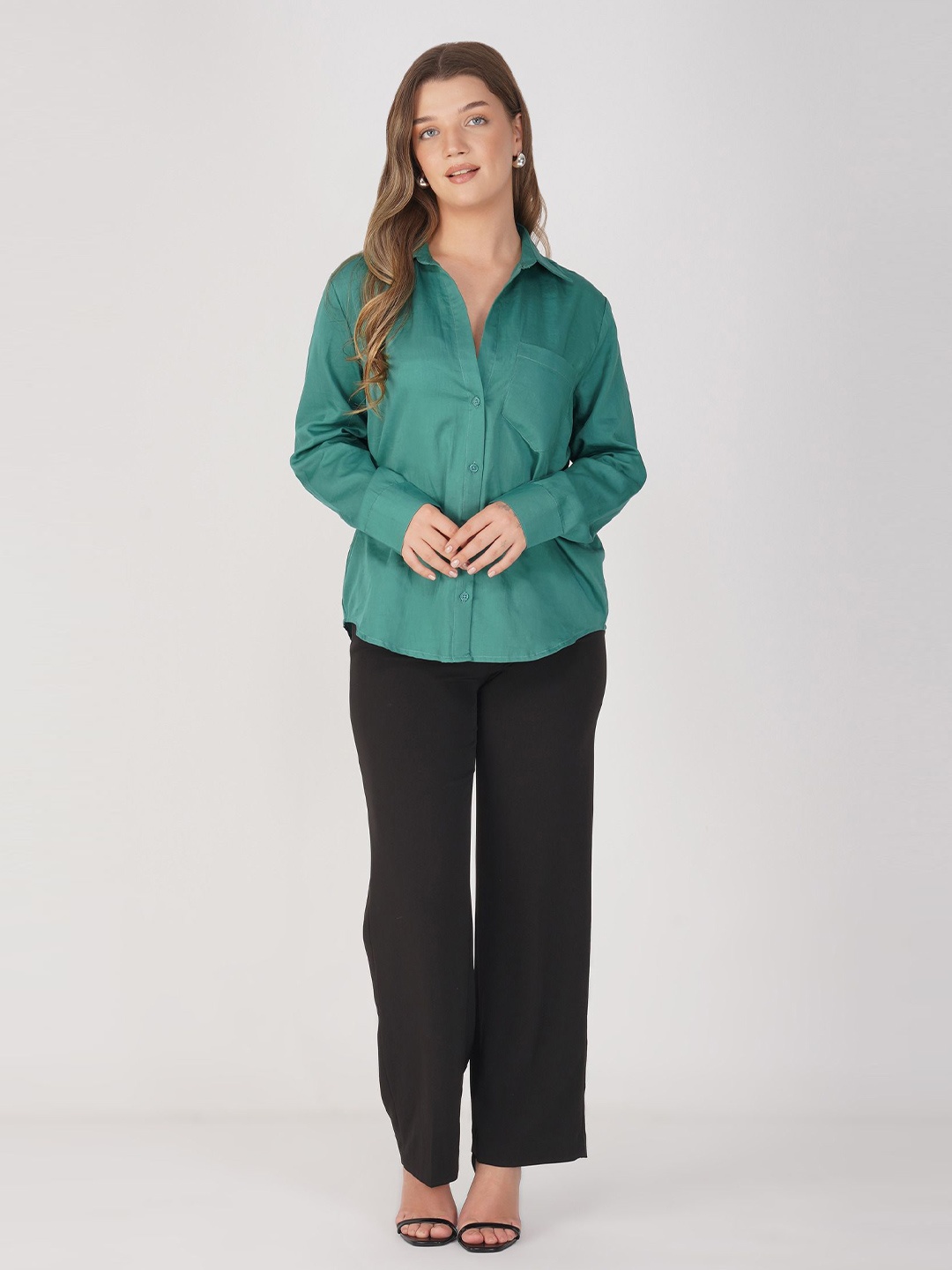 

Street22 Women Classic Spread Collar Solid Cotton Relaxed Fit Formal Shirt, Green
