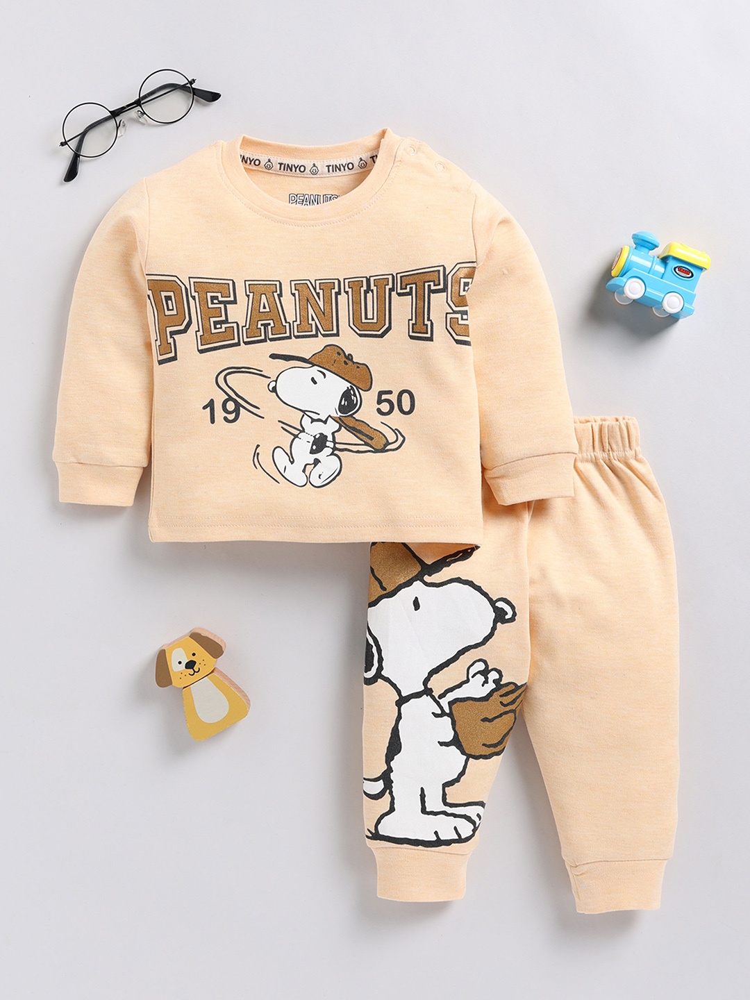 

YK X Tinyo Infant Boys Peanuts Printed Pure Cotton T-shirt with Joggers, Cream