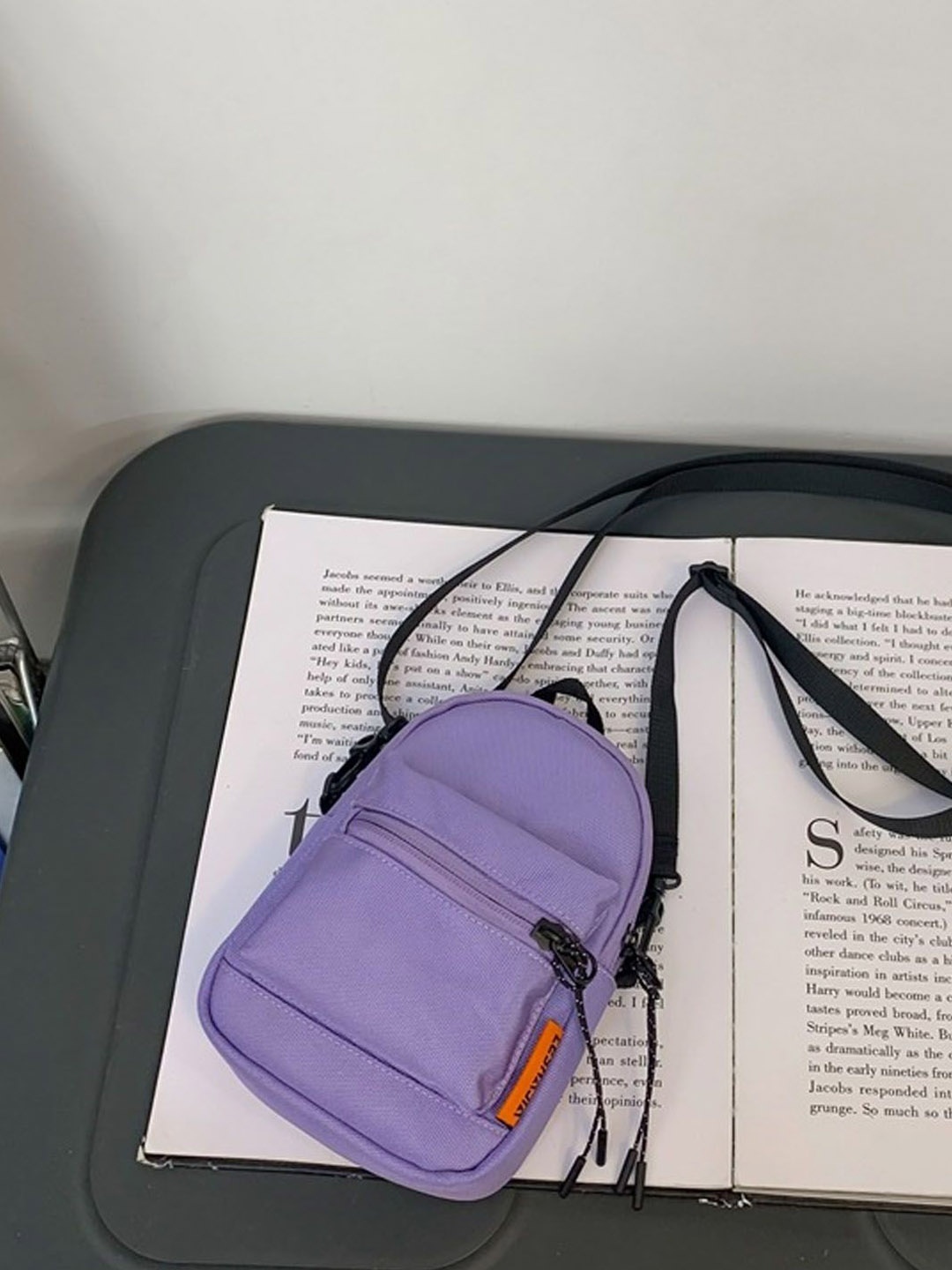 

StyleCast Lavender Casual Stylish Crossbody Bag