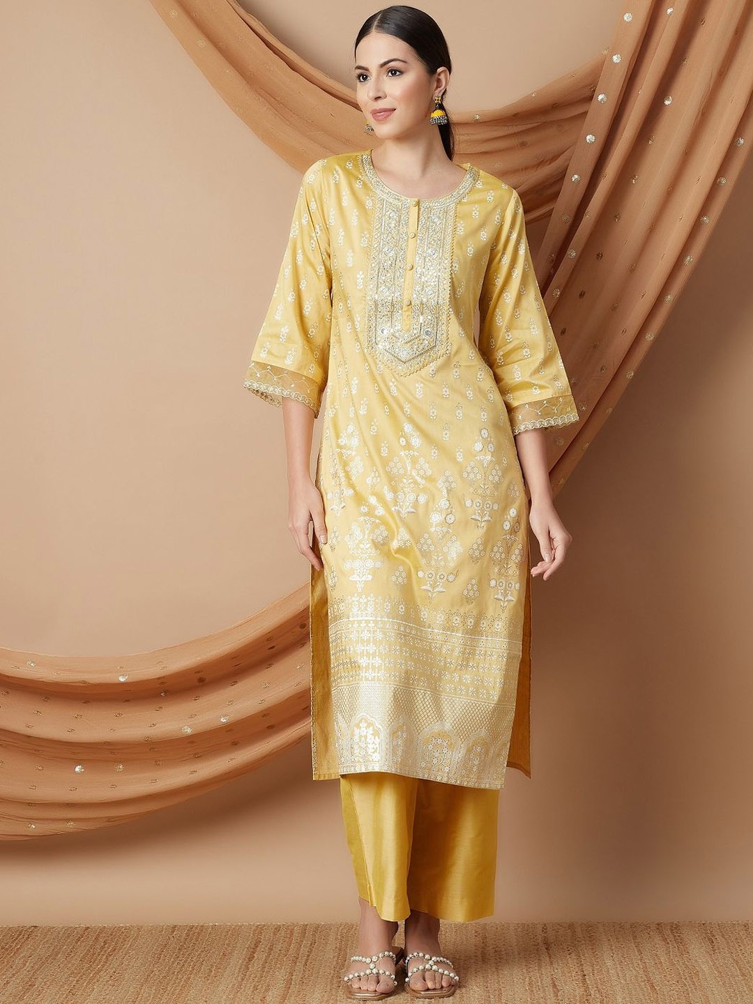 

Melange by Lifestyle Women Ethnic Motifs Embroidered Regular Gotta Patti Kurta with Trousers & With Dupatta, Yellow