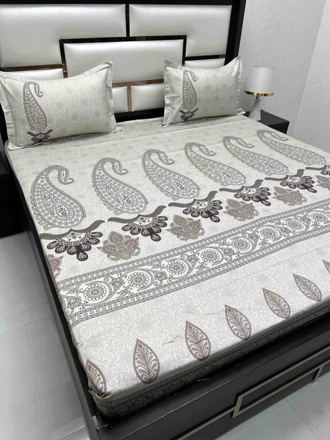 

Pure Decor Cotton King Size Double Bed Bedsheet With 2 Pillow Covers 2.74m X 2.74m, Grey melange