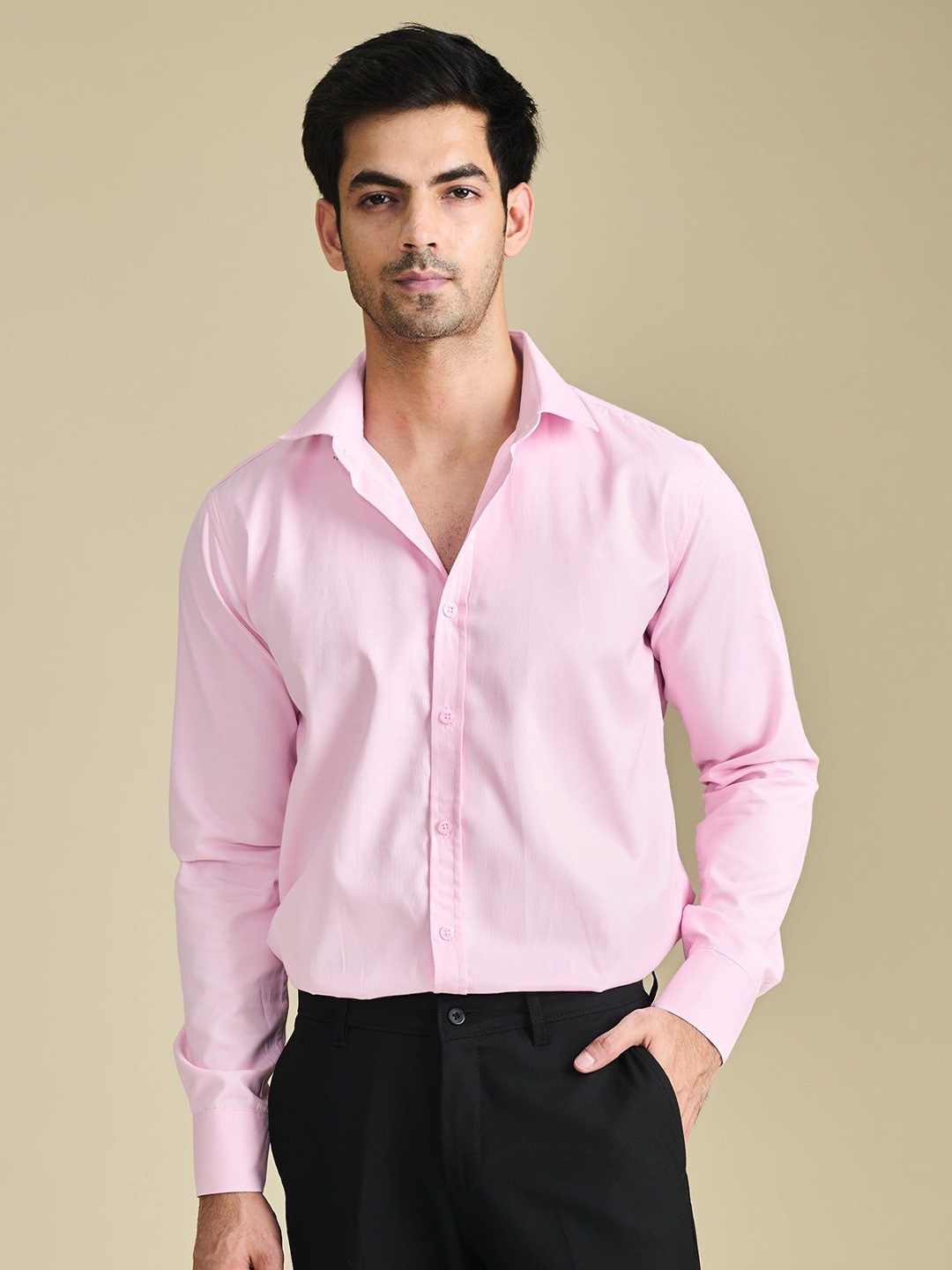 

Beyours Men Classic Opaque Casual Shirt, Pink