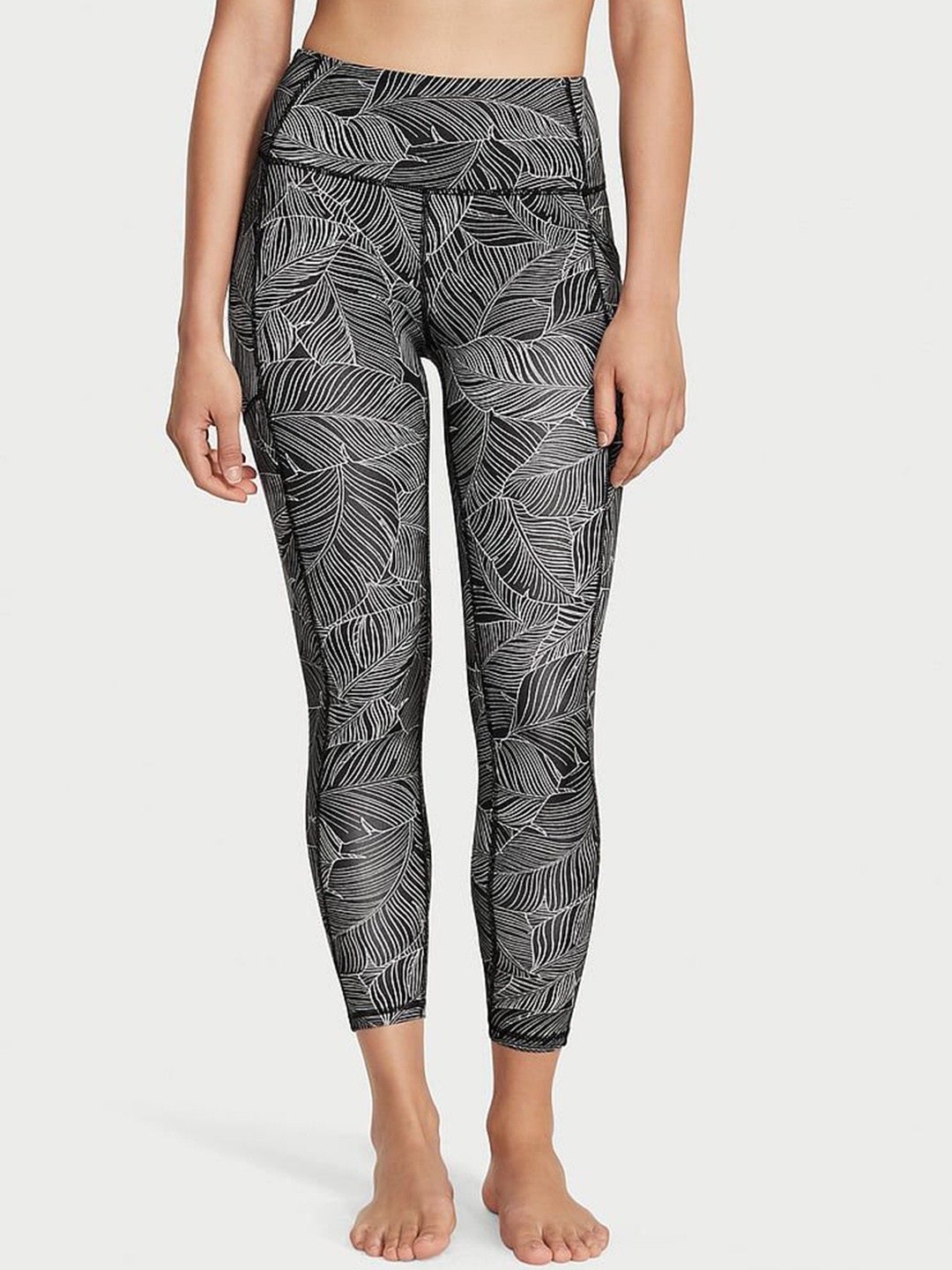 

Victoria's Secret Women Printed Mid-Rise Ankle-Length Leggings, Grey melange