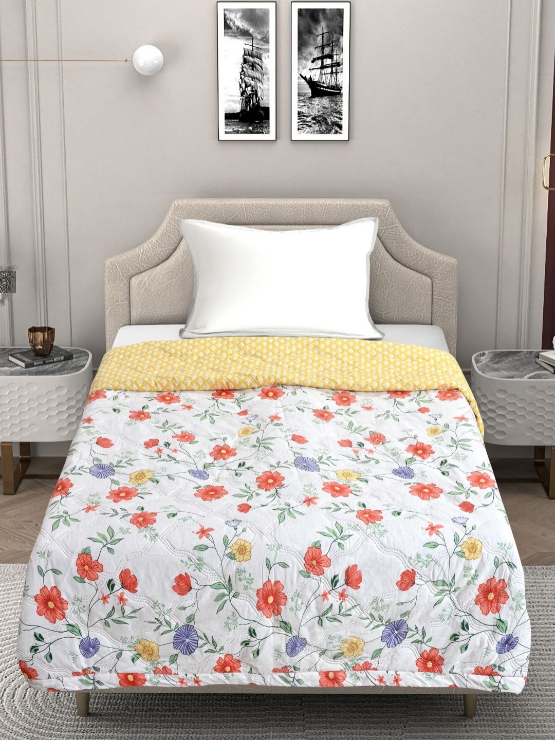 

FABINALIV White & Red Floral Mild Winter 350 GSM Single Bed Comforter