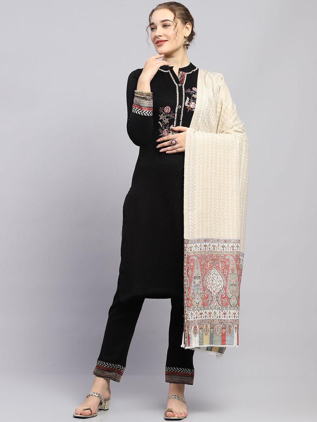 

Monte Carlo Women Ethnic Motifs Printed Acrylic Shawl, Cream