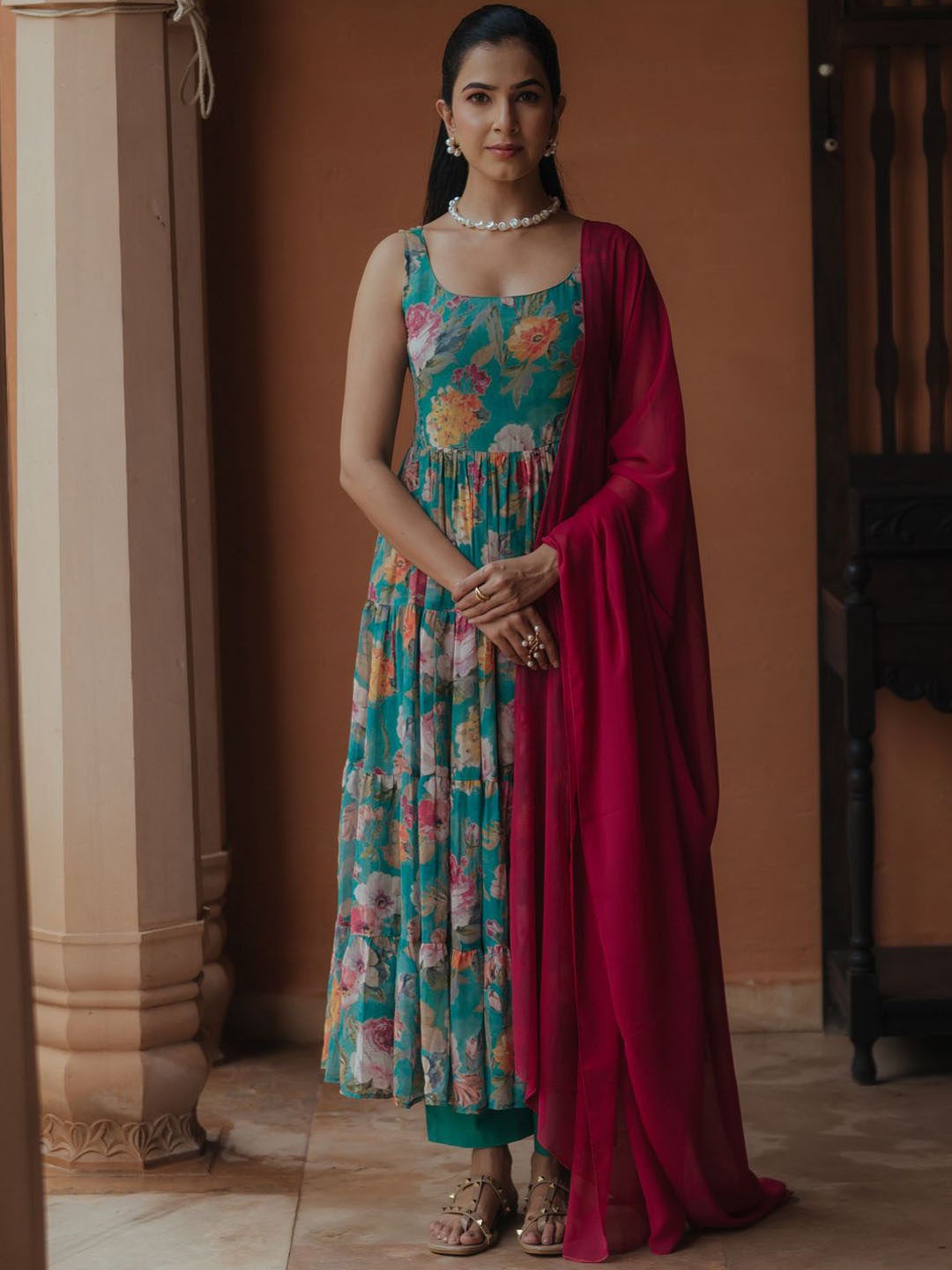 

anayna Women Floral Printed Tiered Kurta with Trousers & With Dupatta, Teal