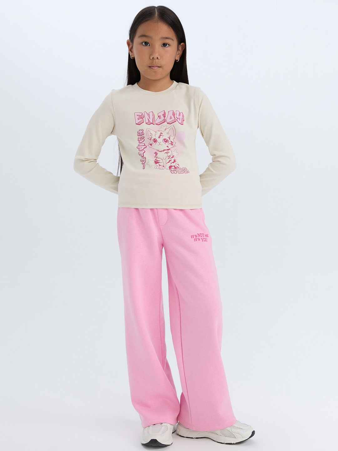 

DeFacto Girls Trousers, Na