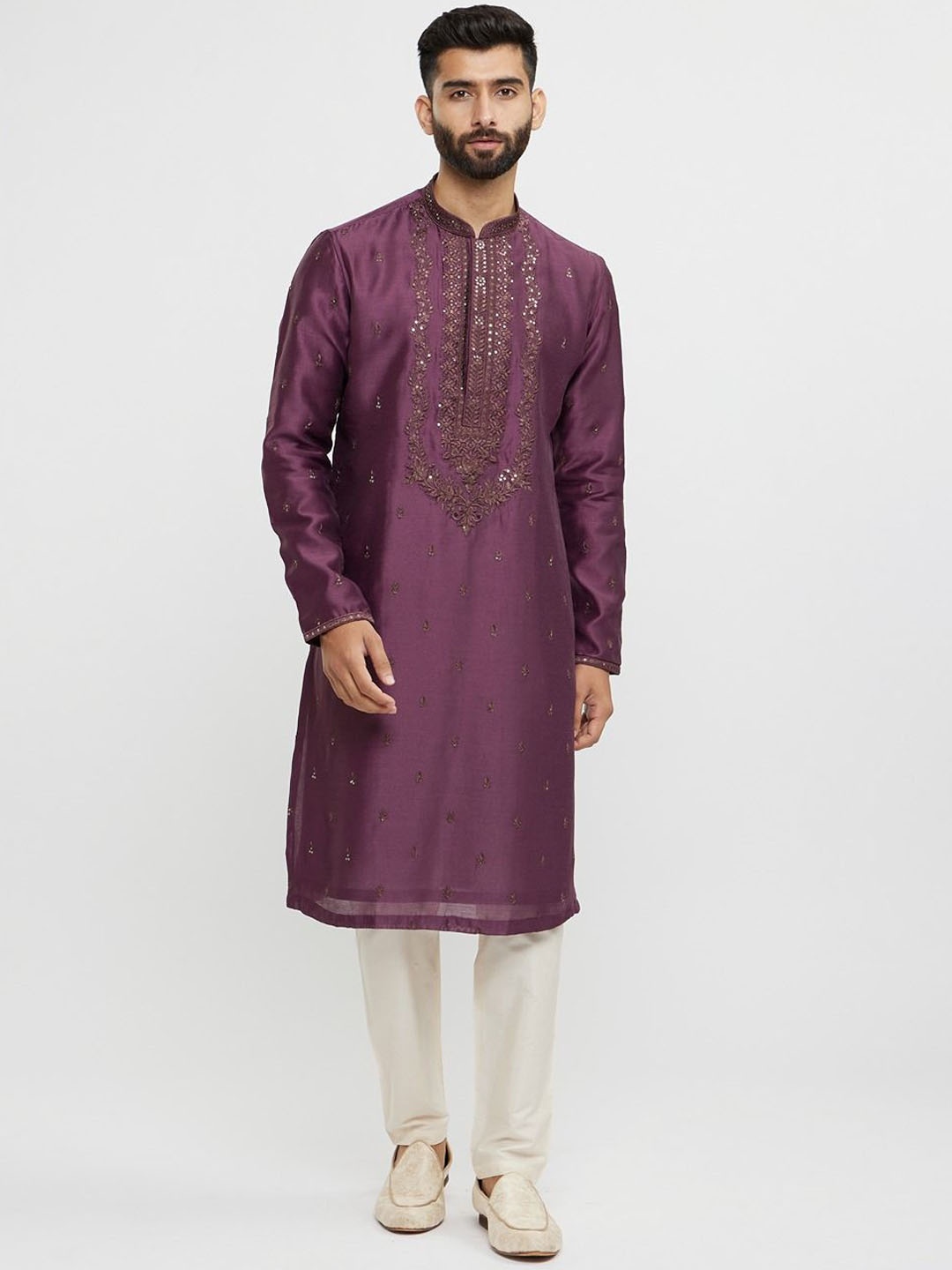 

Twamev Men Embroidered Regular Thread Work Kurta with Pyjamas, Purple