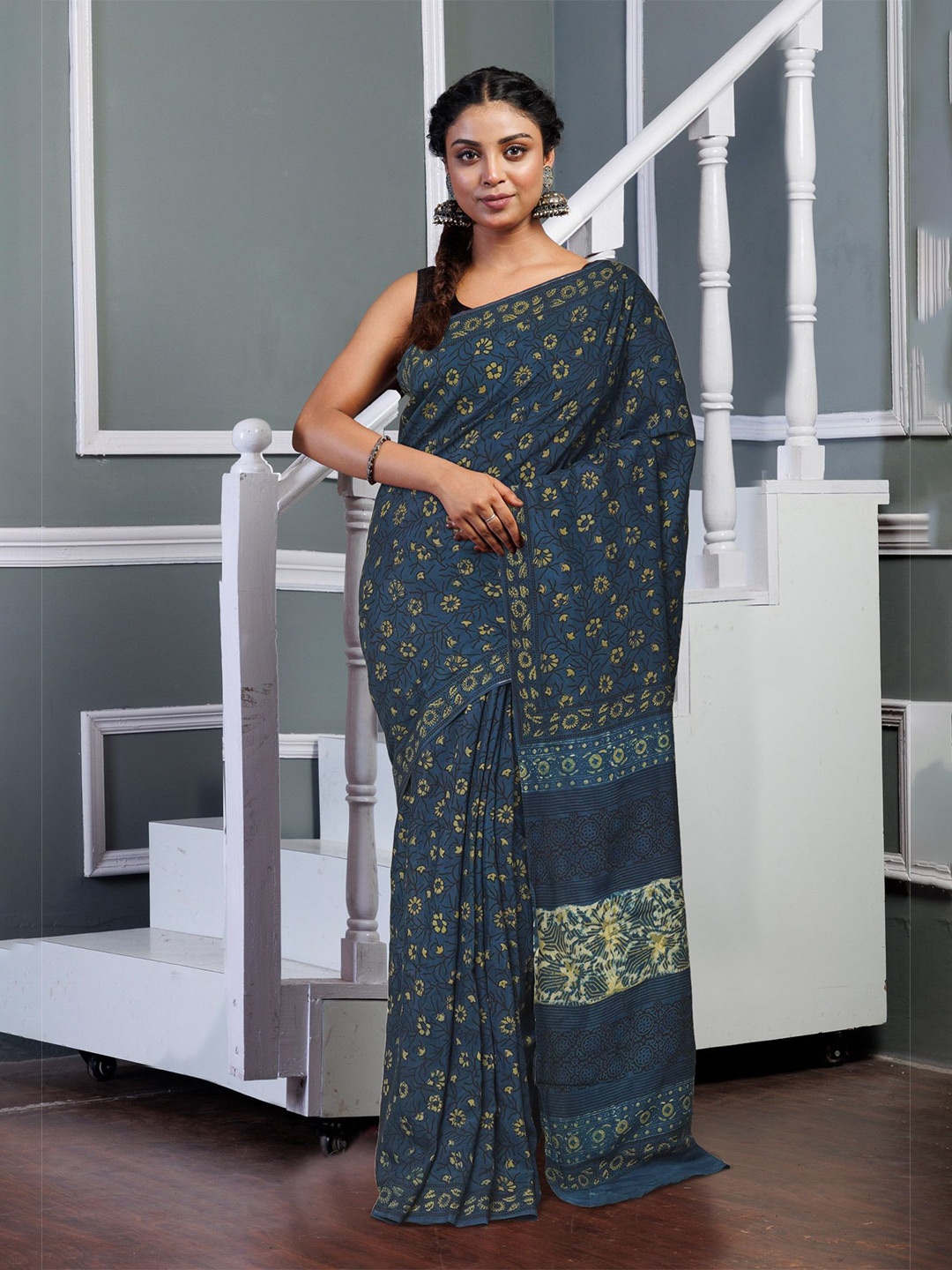 

Unnati Silks Ajrak Printed Pure Silk Handloom Block Print Saree, Blue