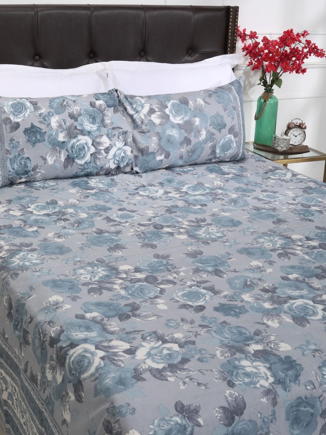 

SHAHENAZ Blue & Grey Floral Cotton 120 TC King Bedsheet Set-2.7 m X 2.50 m
