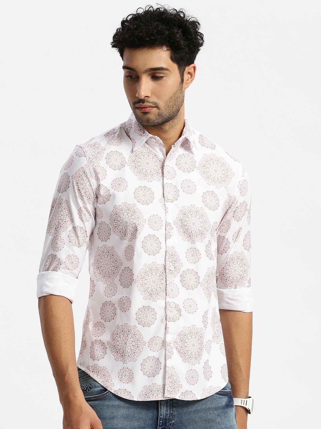 

Grit and Flair Men Slim Fit Opaque Printed Casual Shirt, Coral