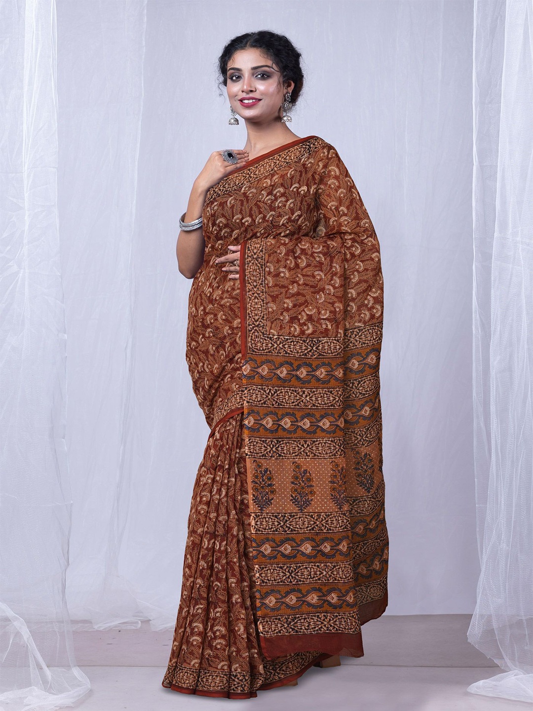 

Unnati Silks Printed Handloom Kota Saree, Red