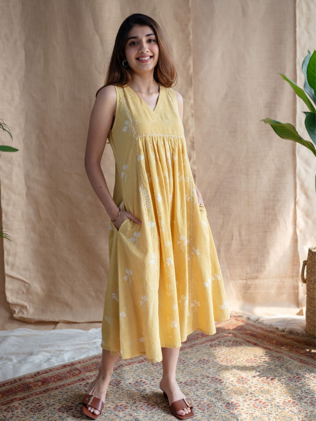 

THE INDIAN ETHNIC CO Floral Print A-Line Midi Dress, Yellow