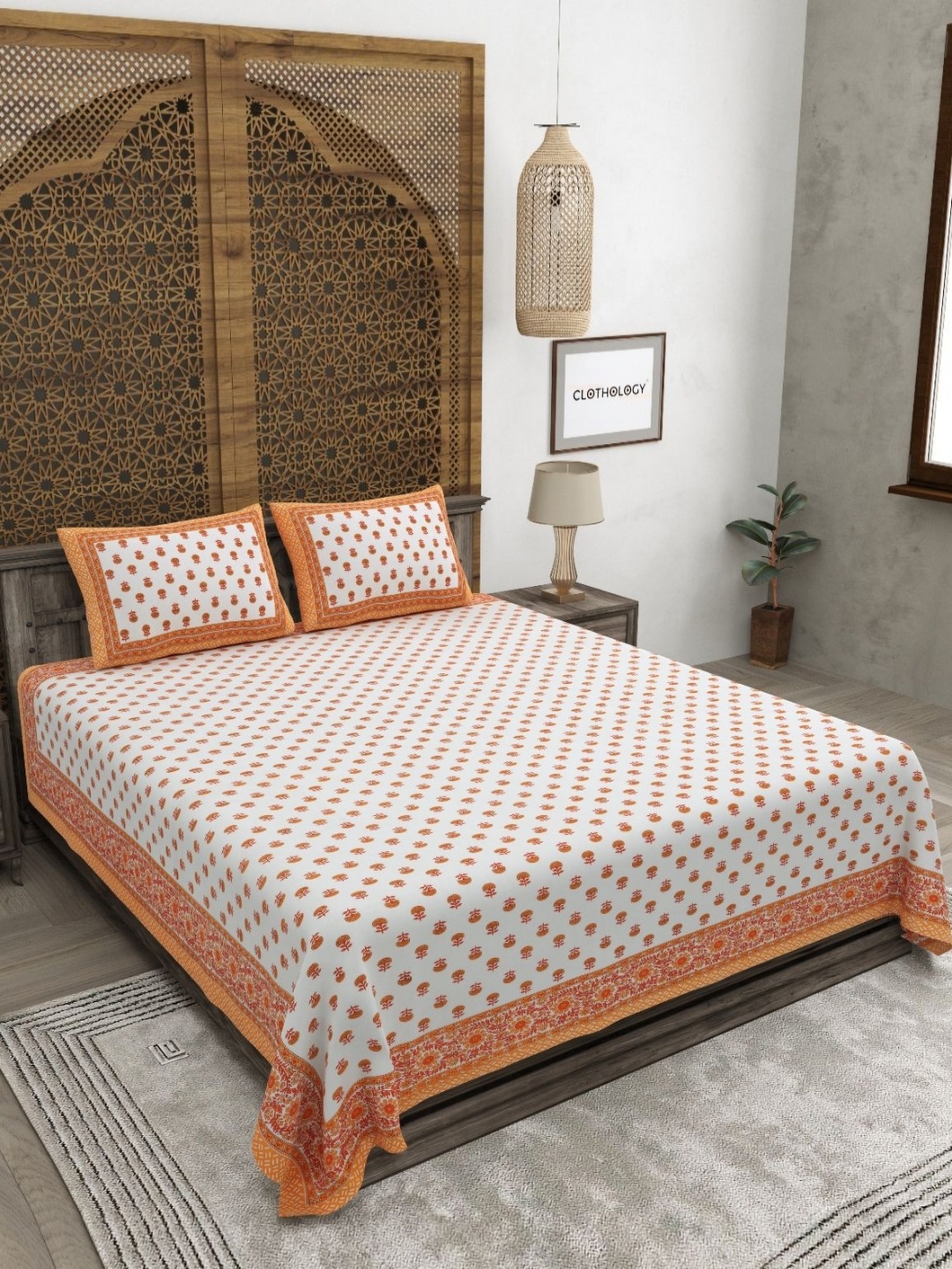 

CLOTHOLOGY Orange & White Floral 180 TC King Bedsheet with 2 Pillow Covers