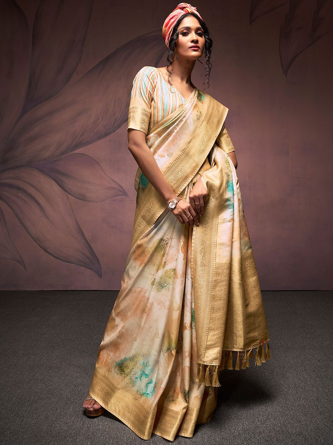 

Satrani Woven Design Zari Pure Silk Banarasi Saree, Cream