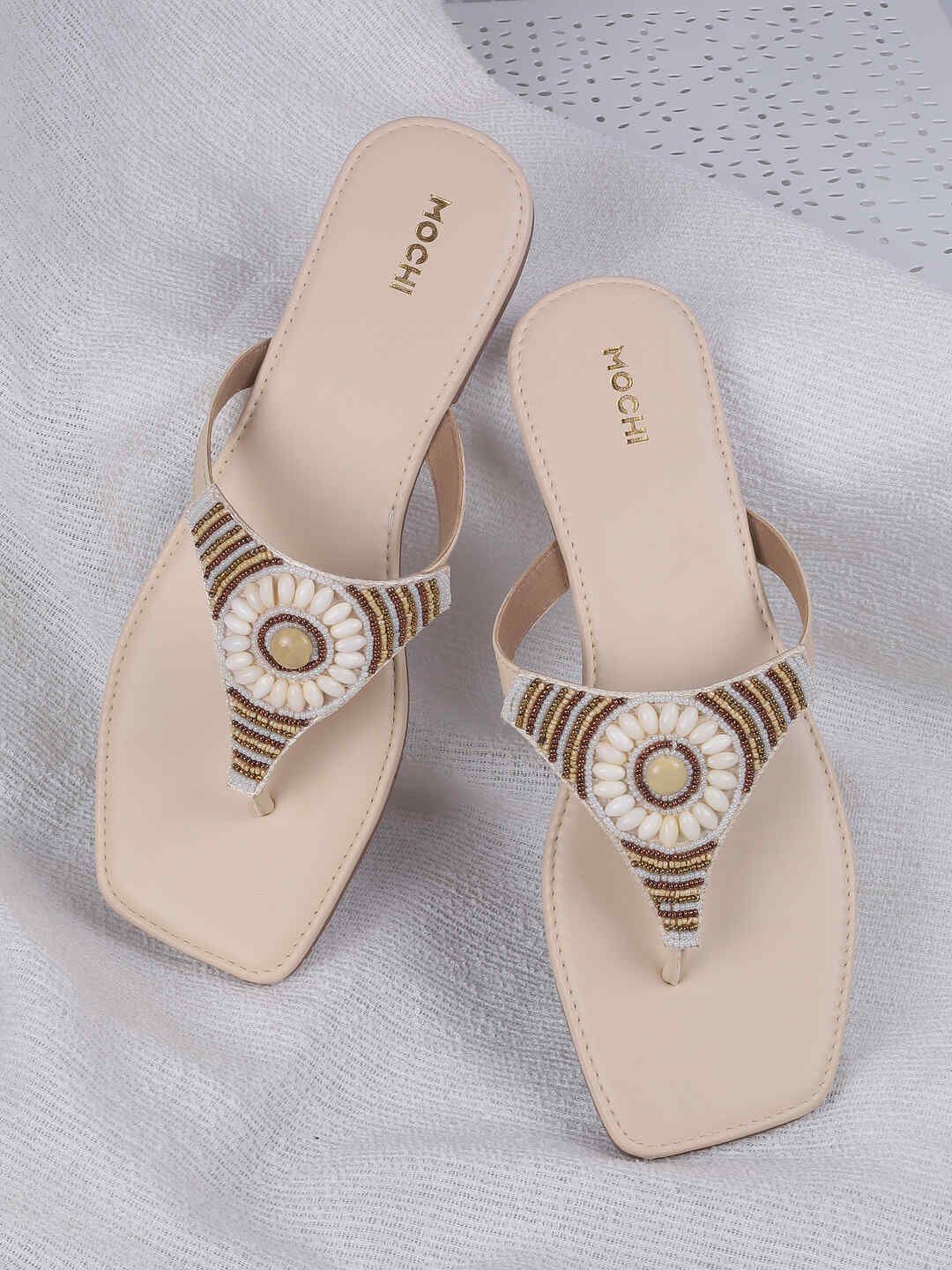

Mochi Women Ballerinas Flats, Beige