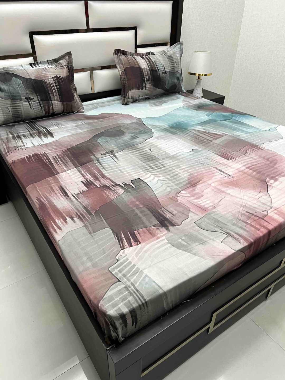 

Pure Decor Cotton King Size Double Bed Bedsheet With 2 Pillow Covers 2.74m X 2.74m, Pink