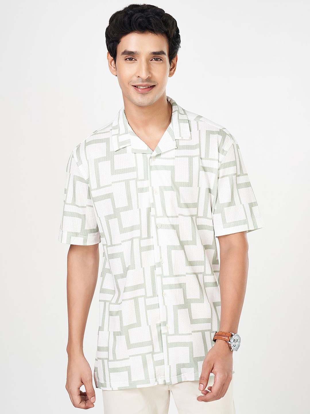 

BYFORD by Pantaloons Men Opaque Printed Casual Shirt, Off white