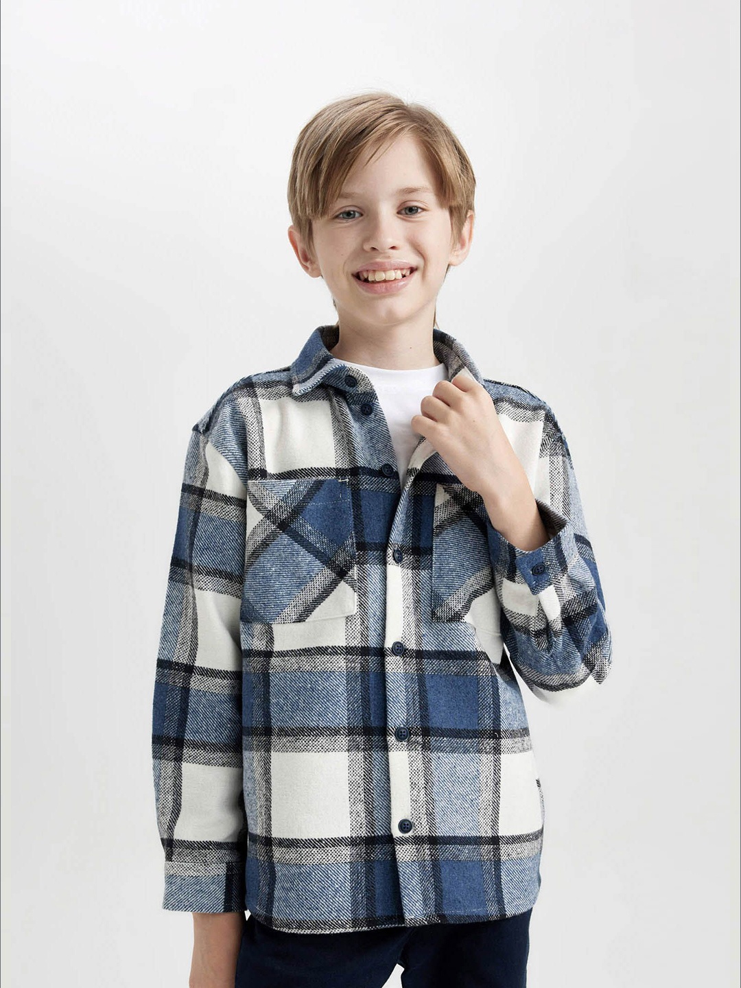 

DeFacto Boys Tartan Checks Opaque Checked Casual Shirt, Na