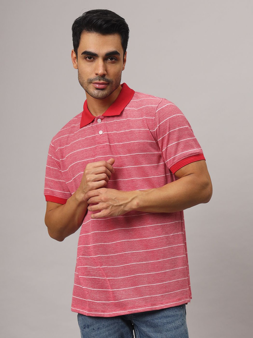 

The Roadster Lifestyle Co Men Striped Tshirts, Red