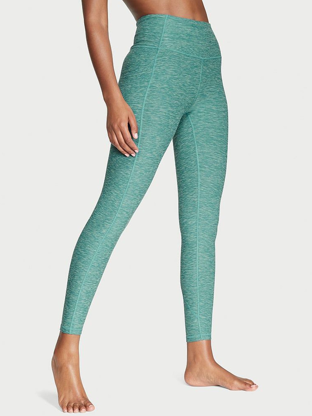

Victoria's Secret Women Ankle Length Core Essential Pocket Tights, Green