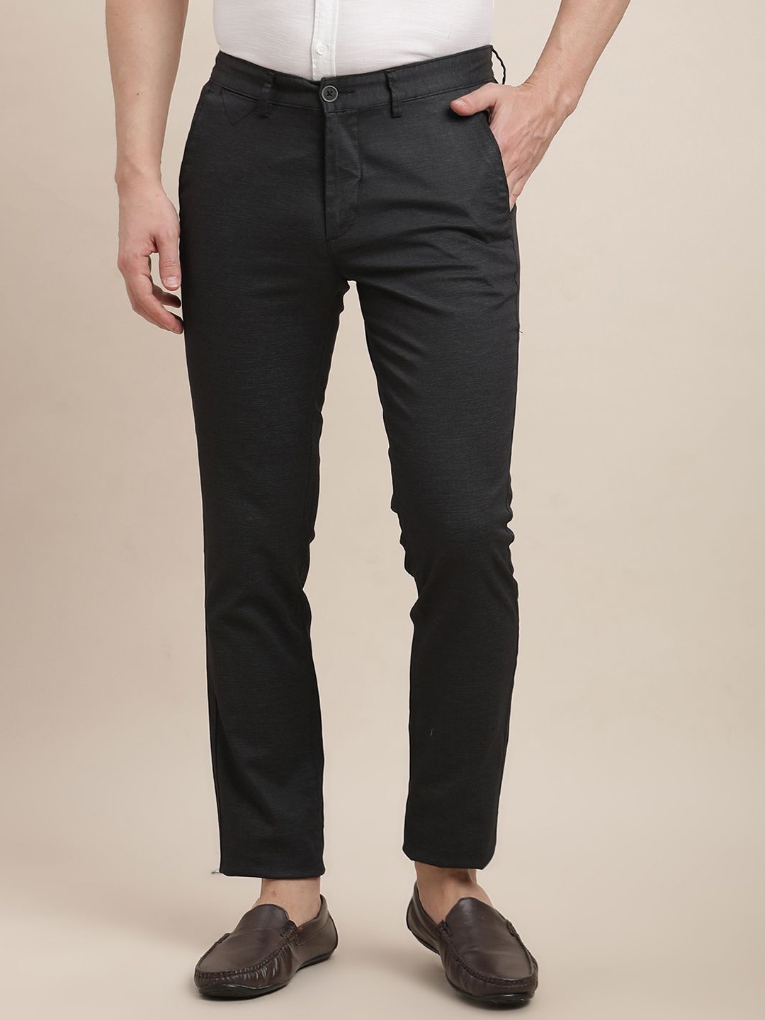 

Turtle Men Cotton Textured Printed Relaxed Tapered Fit Chinos Trousers, Black