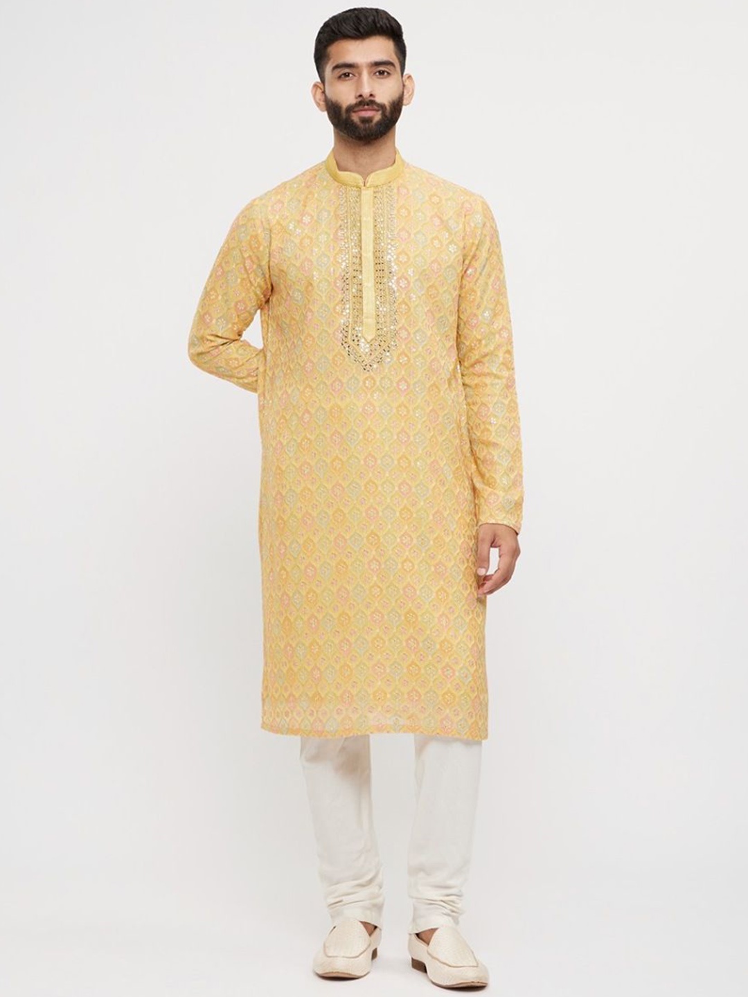 

Twamev Men Ethnic Motifs Embroidered Regular Sequinned Kurta with Churidar, Mustard