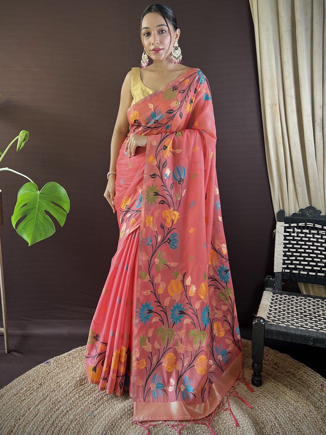 

LeeliPeeri Designer Floral Saree, Peach