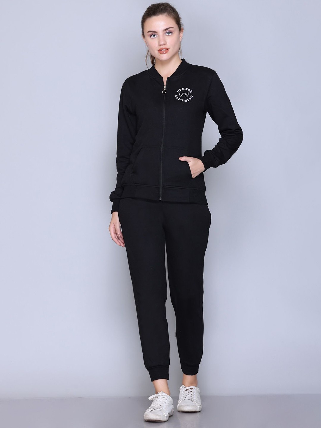 

Deefab Women Brand Logo Printed Zipper Tracksuit, Black