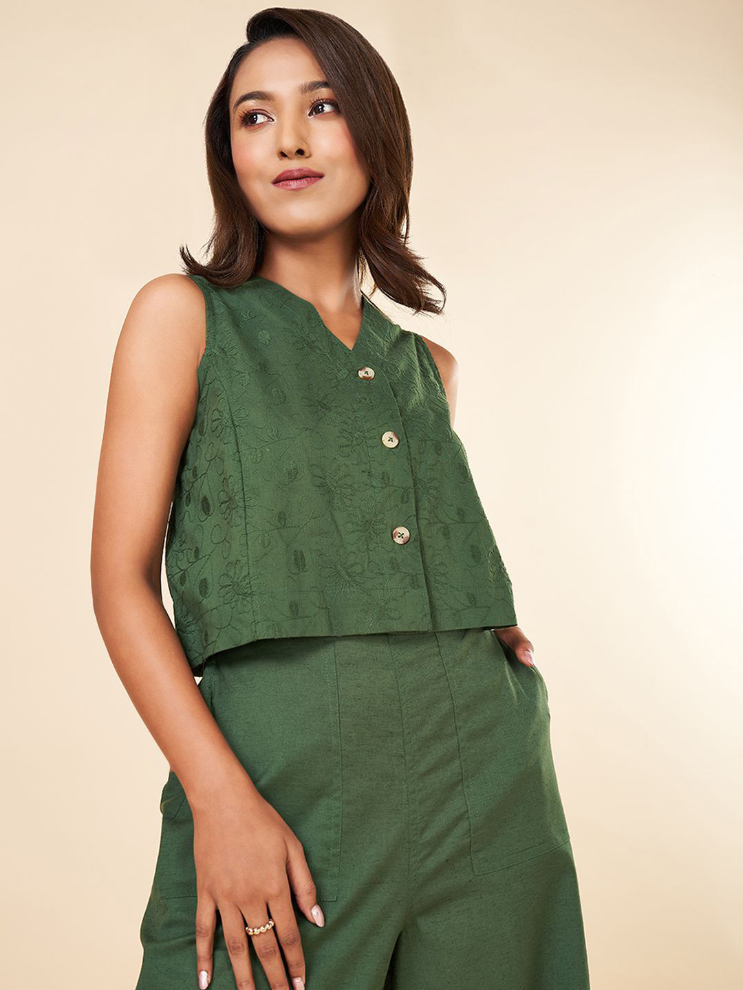 

AKKRITI BY PANTALOONS Women Embroidered Cotton V-neck Top, Green