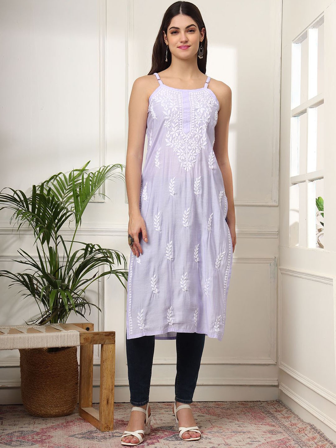 

The Chikan Label Floral Embroidered Chikankari Shoulder Straps Chanderi Cotton Kurta, Lavender