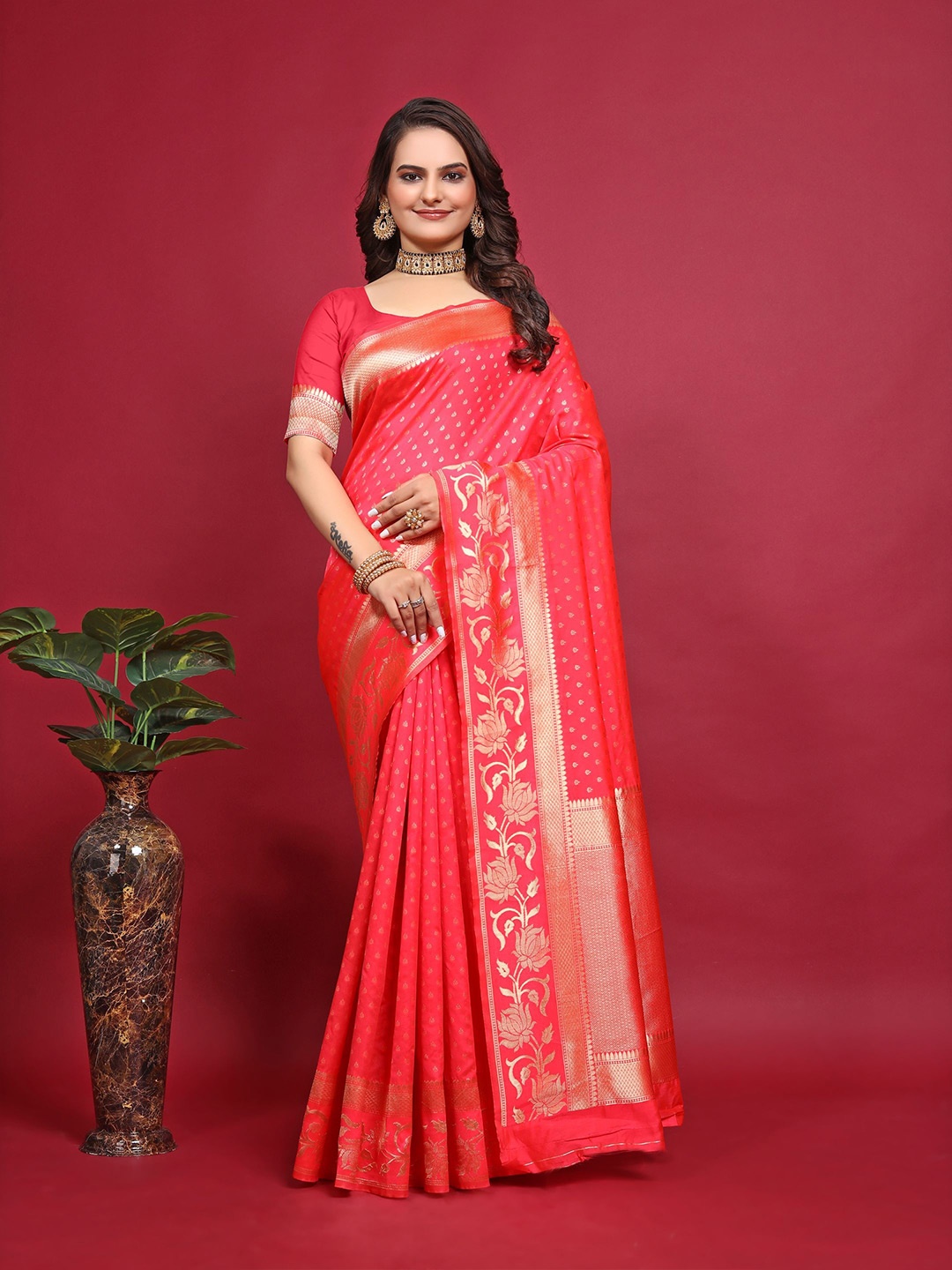 

SHRIMAY Woven Design Zari Art Silk Banarasi Saree, Peach