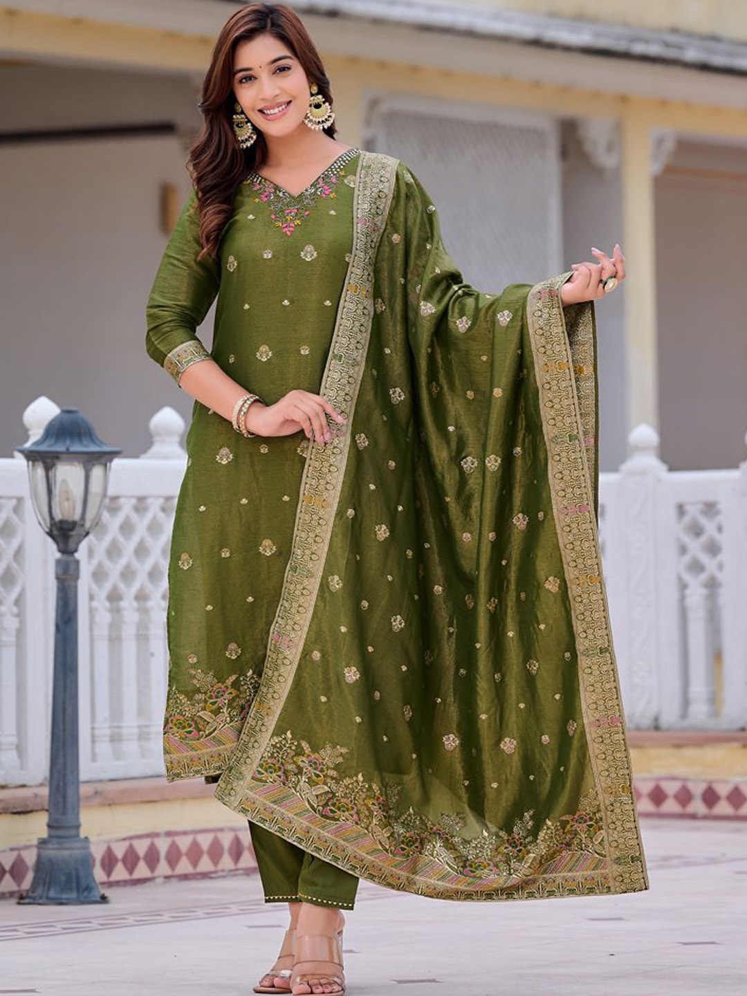 

KALINI Women Regular Beads and Stones Pure Silk Kurta with Trousers & With Dupatta, Green